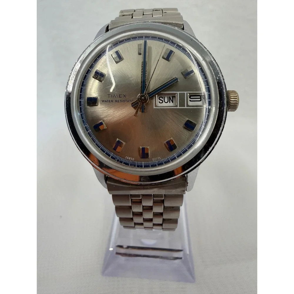 Vintage Timex Water Resistant Day Date Manual Wind Watch 26850 02775 Silver Tone